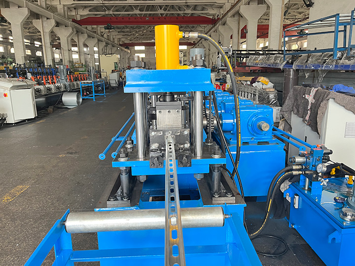 Solar Sections Roll Forming Machine